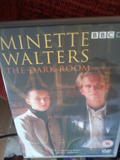 MINETTE WALTERS The Dark Room