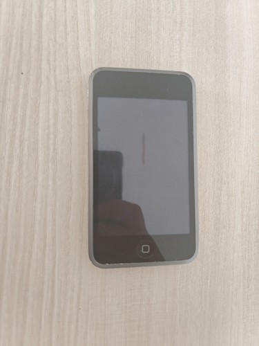 Apple ipod touch 1st - apple,