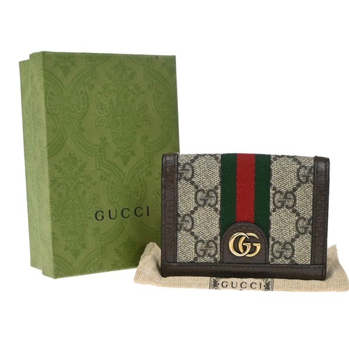 Gucci logo pattern - gucci,