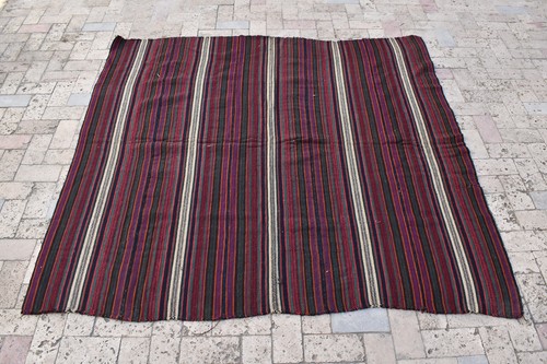 Tappeto rosso tenda turca