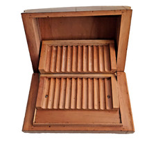 ANTICO PORTASIGARETTE IN LEGNO INTARSIATO CONTIENE 24 SIGARETTE