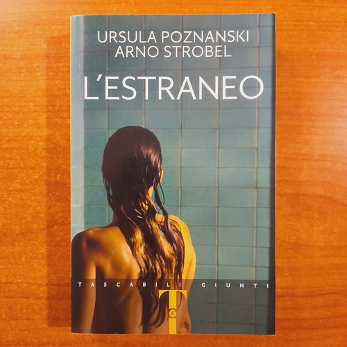 Estraneo ursula poznanski - -,