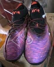 CALCIO SCARPE PUMA FUTURE 8 SG N. 42 USATE PARI AL NUOVO.