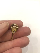 Bellissima spilla PL Pierre Lang racchetta da tennis