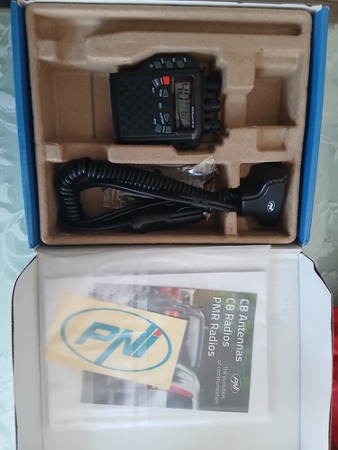 Radio baracchino portatile - cb,