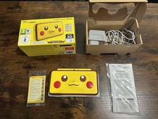 New Nintendo 2DS XL Pikachu