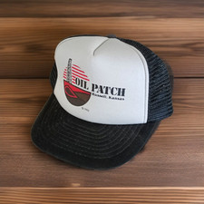Cappello camionista olio sole 1986 vintage berretto snapback Russell Kansas maglia made in USA