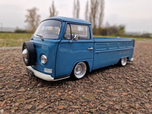 Pianale con 15 - 1:18, vw