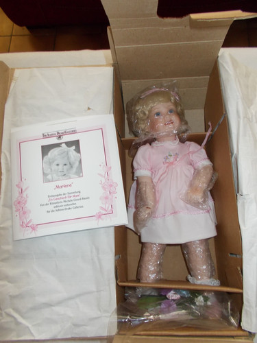 Poupee doll artiste de - poupee,