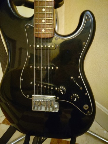 1985 fender stratocaster - stratocaster, usa