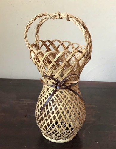Cesto bambù forma di - cesto, a