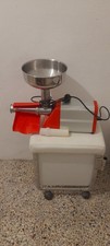 Macchina Spremipomodoro