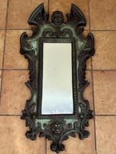 Antico specchio angelo gotico