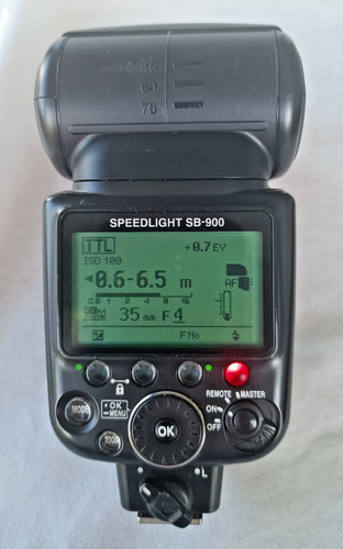 Nikon speedlight 900 - nikon, shoe