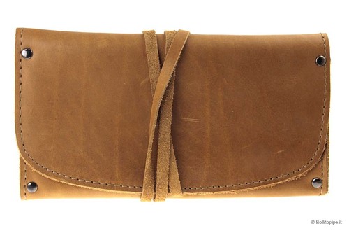 Leather tobacco holder for