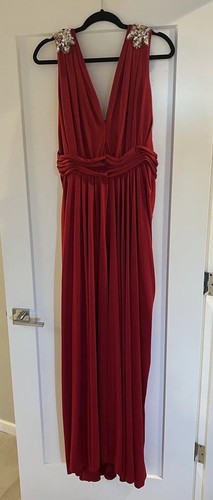Abito formale rosso cremisi
