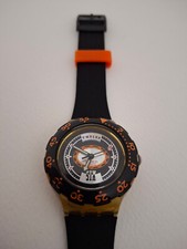 Swatch Scuba Diving 200M, Water Resistant corona rotante. Cinturino nero