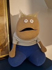 Mr. Chuck Mascotte Peluche 27