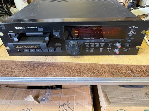 Tascam mkii professional - da-30,