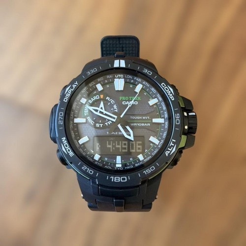 Orologio solare radiocomandato