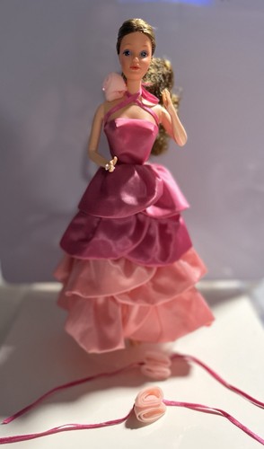 1983 sweet roses barbie - 1983,
