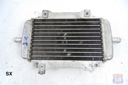 Radiatore acqua sinistro