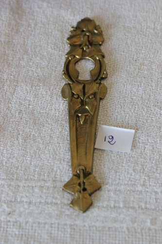 Vecchio fregio bronzo con - vecchio,