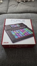 AKAI Professional FORCE