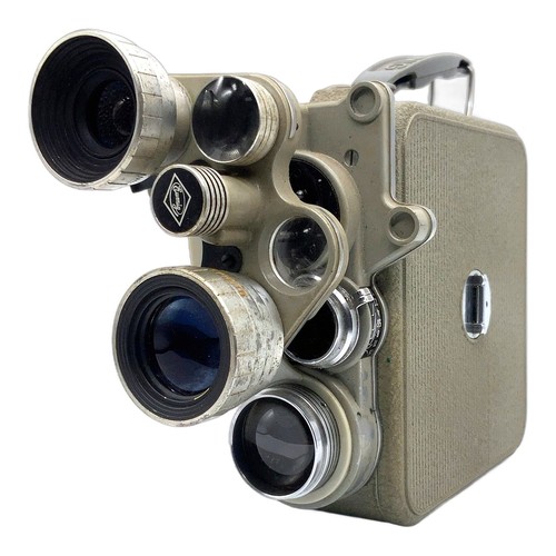 Macchina fotografica - , a