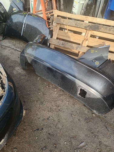 Paraurti posteriore nero - ,