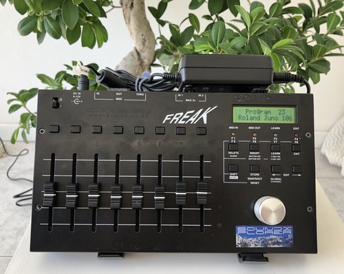 Kenton control freak roland - control, (