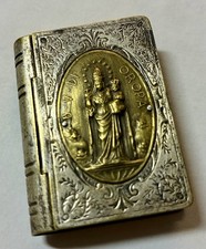 Antico Portagioie, Porta Reliquie a forma di libro “La Madonna Di Oropa”