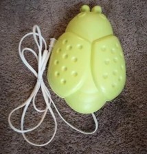 Luce notturna coccinella verde