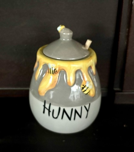 Disney winnie the pooh hunny - disney, "hunny"