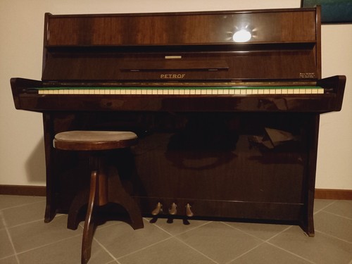 Pianoforte verticale - ***,