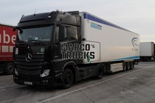 Truck photo Mercedes-Benz