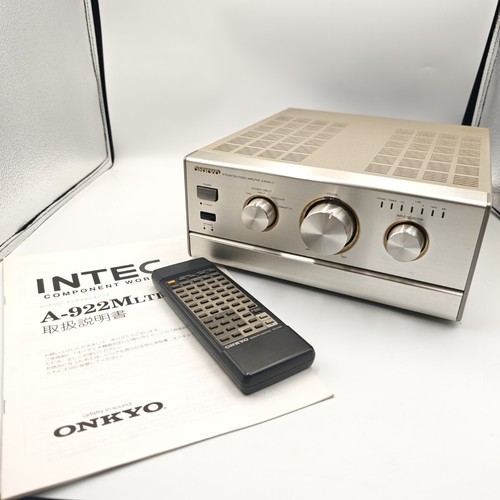 Amplificatore stereo integrato