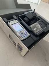 Nokia N70 - telefono cellulare con box, alimentatore e istruzioni.