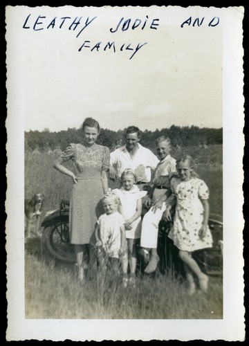 Famiglia posa con - posa,