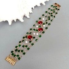 Bracciale catena rosario cristallo verde perle bianche coltivate 4 fili perline