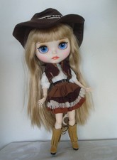 Bambola Blythe faccia opaca