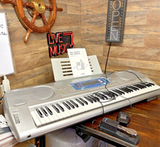 CASIO WK-3000 - Keyboard WITH