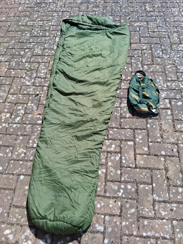 British army issue snugpak - british,