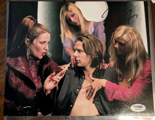Lucy lawless autografata - lucy,