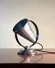 Lampada da scrivania vintage a cono anni '40, attribuibile a Charlotte Perriand?