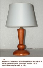 Lampada abat jour in legno tornito colore ciliegio con paralume - made in Italy