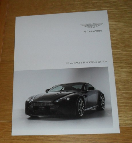 Brochure aston martin - aston,