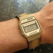 Rara Sveglia Musicale Casio Melodia 1980 Vintage Edizione Beige 82H108, Leggermente Usata