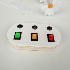 Gioco educativo per bambini con interruttore della luce e attività di