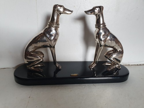 Scultura coppia levrieri in - coppia, di